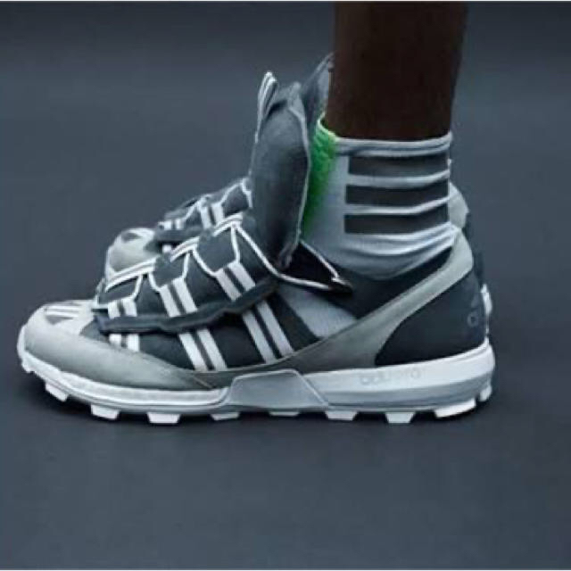 adidas(アディダス)のアディダス adizero xt kolor グレー 27.5cm【未使用】 メンズの靴/シューズ(スニーカー)の商品写真