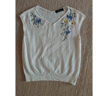 ジャスグリッティー(JUSGLITTY)のジャスグリッティ 刺繍 ニット(ニット/セーター)