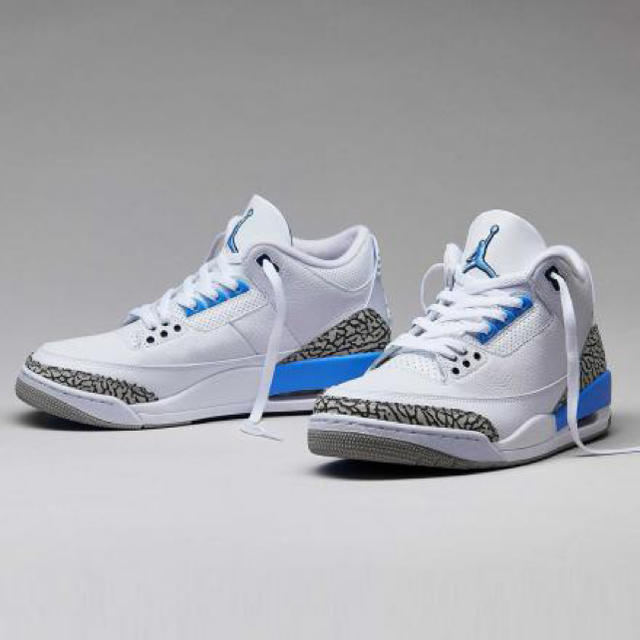 NIKE(ナイキ)のナイキ エアジョーダン3 レトロ "UNC" aj3 AJ3 27cm 新品 メンズの靴/シューズ(スニーカー)の商品写真