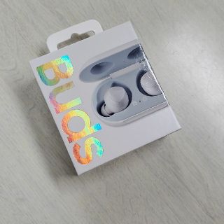 ギャラクシー(Galaxy)の【ショウ様専用】Galaxy buds(ヘッドフォン/イヤフォン)