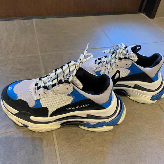 Balenciaga(バレンシアガ)のバレンシアガ BALENCIAGA TRIPLE S トリプルＳ 39サイズ メンズの靴/シューズ(スニーカー)の商品写真