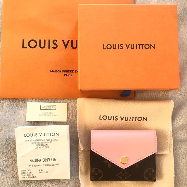 LOUIS VUITTON(ルイヴィトン)の【pikake⭐︎様専用】ルイヴィトン ポルト・フォイユ ゾエ ローズ レディースのファッション小物(財布)の商品写真