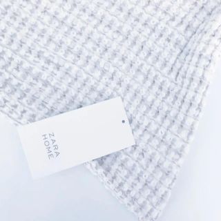 ザラホーム(ZARA HOME)の新品 ZARA HOME ザラホーム ワッフル加工 コットン クッションカバー(クッションカバー)