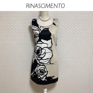 リナシメント(RINASCIMENTO)の【新品タグ付】イタリア製★RINASCIMENTO 花柄タイトワンピース(ミニワンピース)