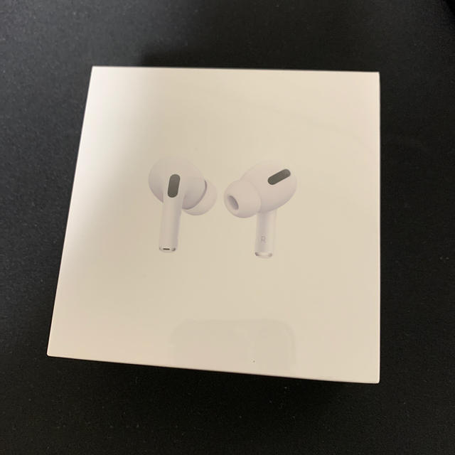 Apple(アップル)のairpods pro スマホ/家電/カメラのオーディオ機器(ヘッドフォン/イヤフォン)の商品写真