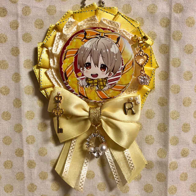 すとぷり るぅとくんイメージカラー缶バッジ用ロゼット の通販 by