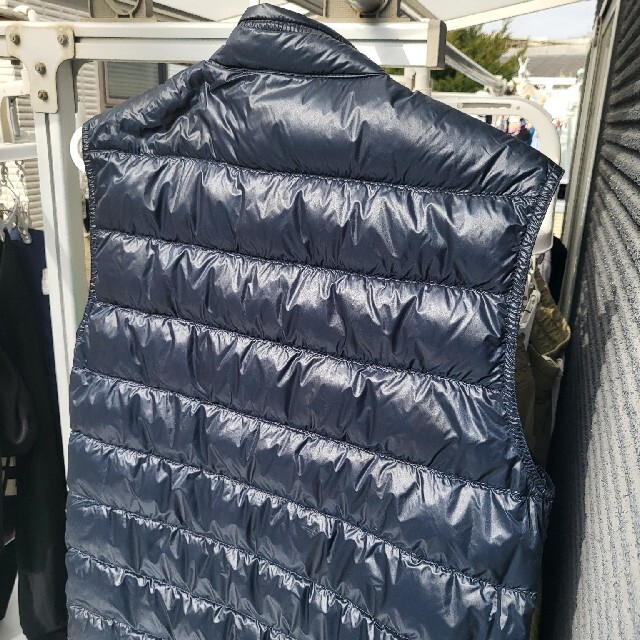 MONCLER(モンクレール)のモンクレール メンズのジャケット/アウター(ダウンジャケット)の商品写真