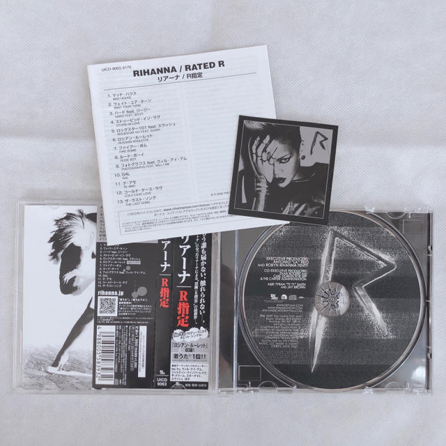 R指定 Rated R リアーナ Rihanna 日本版 日本語歌詞 対訳 帯付 エンタメ/ホビーのCD(R&B/ソウル)の商品写真