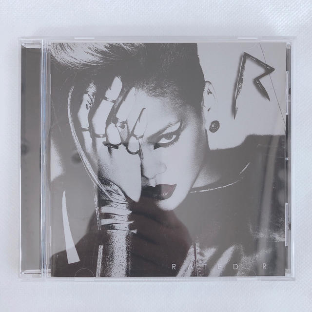R指定 Rated R リアーナ Rihanna 日本版 日本語歌詞 対訳 帯付 エンタメ/ホビーのCD(R&B/ソウル)の商品写真