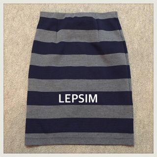 レプシィム(LEPSIM)のLEPSIM  タイト ボーダースカート(ひざ丈スカート)