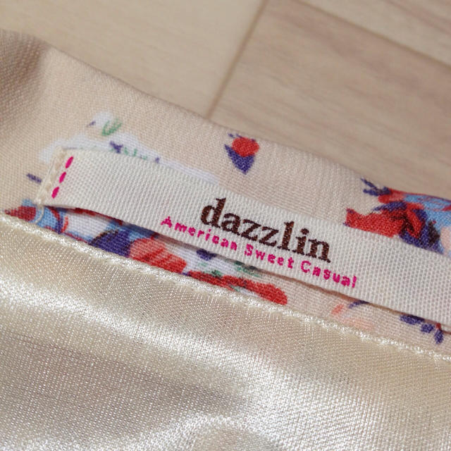 dazzlin(ダズリン)の花柄ワンピース ▼dazzlin レディースのワンピース(ミニワンピース)の商品写真