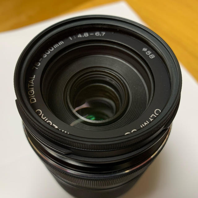 OLYMPUS(オリンパス)のM.ZUIKO DIGITAL ED 75-300mm F4.8-6.7 II/ スマホ/家電/カメラのカメラ(レンズ(ズーム))の商品写真