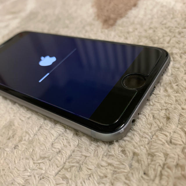 iPhone - iPhone6s 64gb SIMフリーの通販 by AAAあーこ｜アイフォーンならラクマ 格安特価