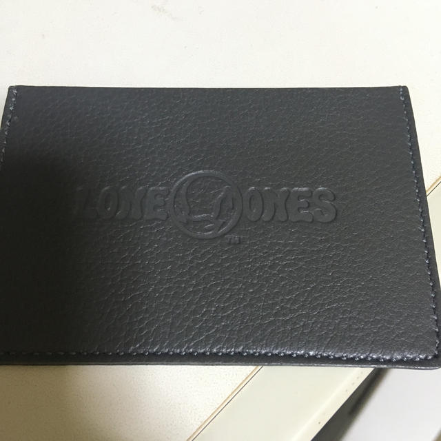 LONE ONES(ロンワンズ)のLONE ONES ロンワンズ　カードケース　非売品　ノベルティ メンズのアクセサリー(ネックレス)の商品写真