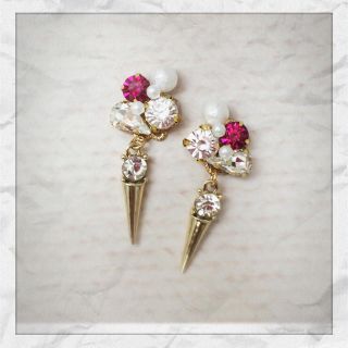 ビジューピアス(ピアス)