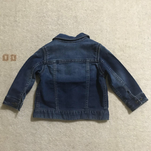 babyGAP(ベビーギャップ)のbaby GAP   Gジャン　90㎝　男の子　女の子 キッズ/ベビー/マタニティのキッズ服男の子用(90cm~)(ジャケット/上着)の商品写真