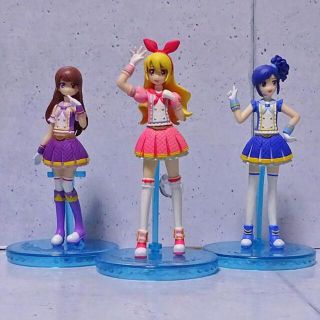 バンダイ(BANDAI)の星宮いちご、霧矢あおい、紫吹蘭フィギュア（「アイカツ！」）(アニメ/ゲーム)