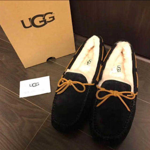 UGG ダコタ ブラック/US8 - スリッポン/モカシン