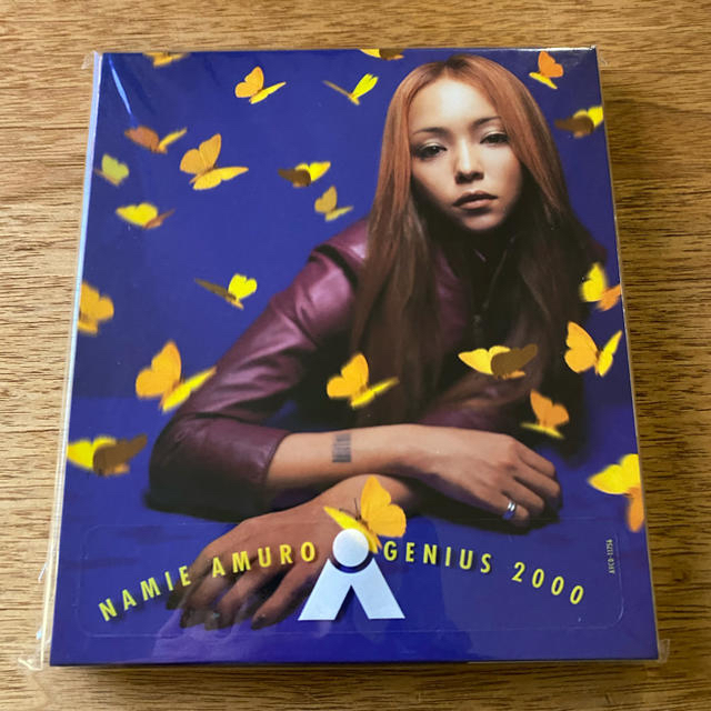 安室奈美恵　アルバム　GENIUS 2000 初回盤