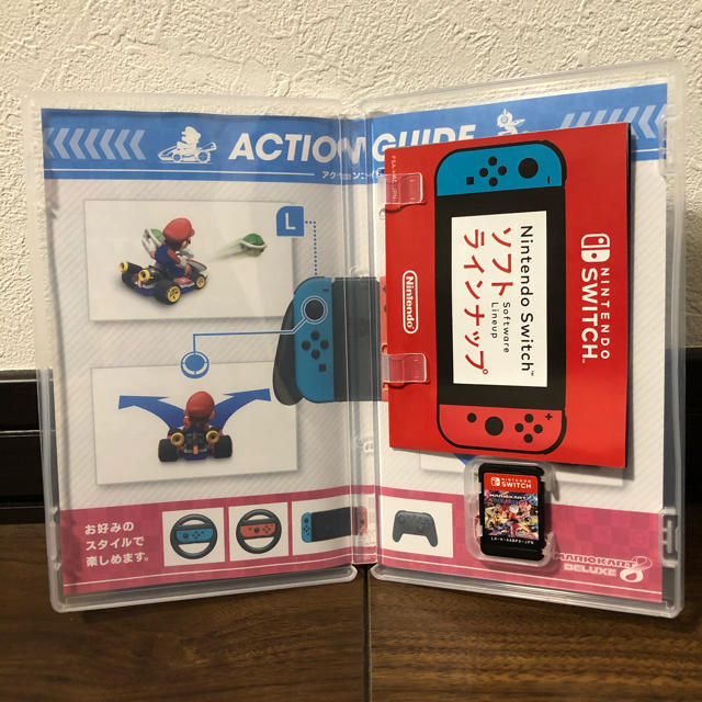 Nintendo Switch(ニンテンドースイッチ)のマリオカート　8 デラックス エンタメ/ホビーのゲームソフト/ゲーム機本体(家庭用ゲームソフト)の商品写真