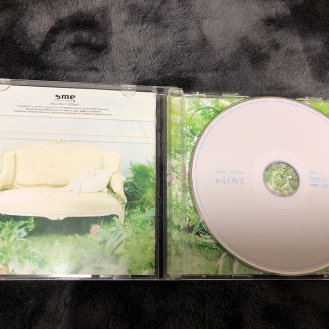 to LOVE（初回生産限定盤） エンタメ/ホビーのCD(ポップス/ロック(邦楽))の商品写真