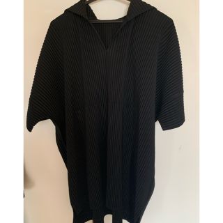 イッセイミヤケ(ISSEY MIYAKE)のHOMME PLISSE / フード付きトップス(Tシャツ/カットソー(半袖/袖なし))