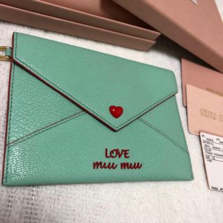 ミュウミュウ(miumiu)のお得❣️ミュウミュウ  正規品(財布)