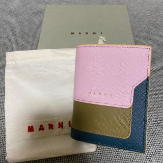 マルニ(Marni)のマルニ　春夏　新作　新品二つ折り財布(財布)