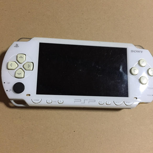 PlayStation Portable(プレイステーションポータブル)のpsp1000 ジャンク？ エンタメ/ホビーのゲームソフト/ゲーム機本体(携帯用ゲーム機本体)の商品写真