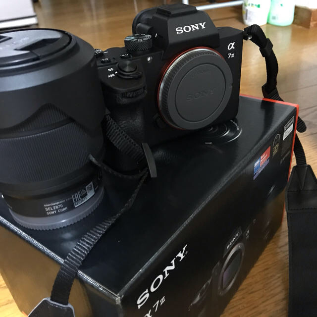 独特な 【送料無料】 SONY - SONY α7 III ズームレンズキット ミラー
