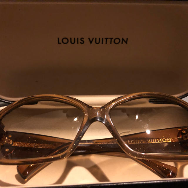 LOUIS VUITTON サングラス