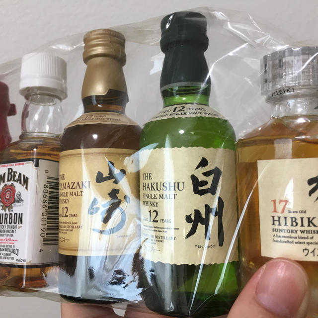 希少響17年ミニボトル 食品/飲料/酒の酒(ウイスキー)の商品写真