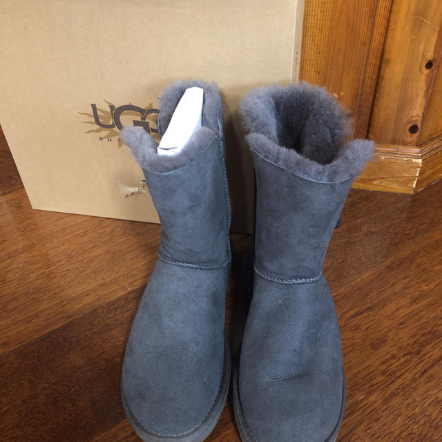 UGG サイドボタン ムートンブーツ 24センチ ciaociaoibiza.com