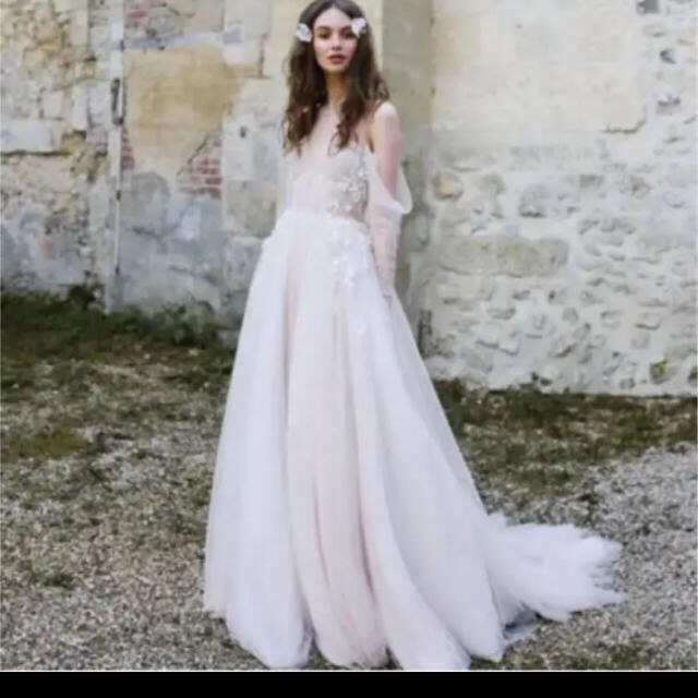 ウェディングドレス svadbaveka ロシア インポート レディースのフォーマル/ドレス(ウェディングドレス)の商品写真
