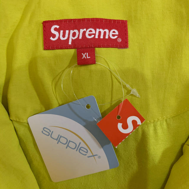 Supreme(シュプリーム)の supreme paneled track jacket XLサイズ イエロー メンズのジャケット/アウター(ナイロンジャケット)の商品写真