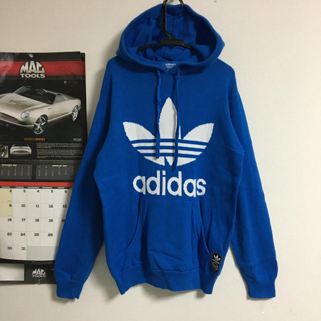 adidas(アディダス)の美品　adidas アディダス ニット　パーカー　 メンズのトップス(パーカー)の商品写真