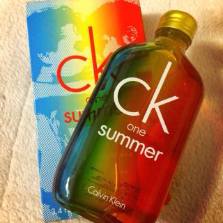 カルバンクライン(Calvin Klein)のck 香水(香水(女性用))