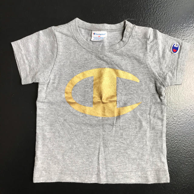 Champion(チャンピオン)のチャンピオン　Tシャツ　90 キッズ　ベビー キッズ/ベビー/マタニティのキッズ服男の子用(90cm~)(Tシャツ/カットソー)の商品写真