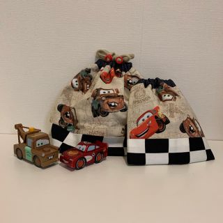 ディズニー(Disney)のハンドメイド　ディズニーカーズ　　お弁当袋セット(その他)