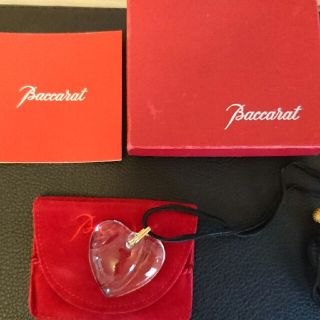 バカラ(Baccarat)の【Aries様専用】バカラペンダント ネックレス と手袋(ネックレス)