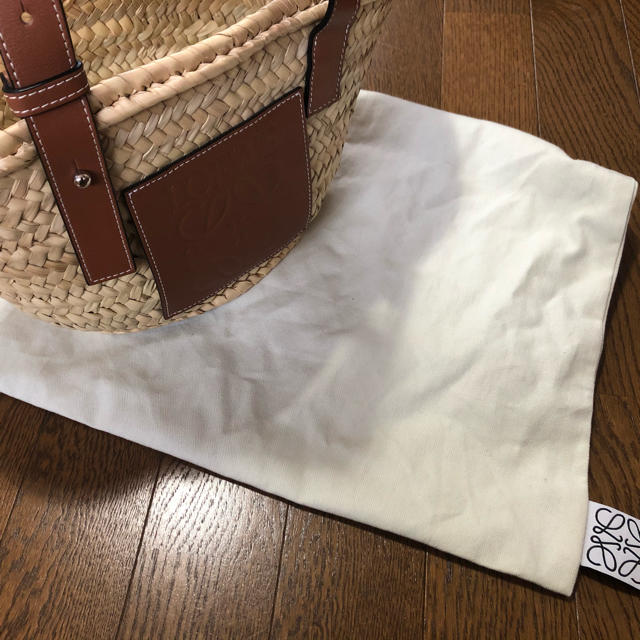 ロエベ バスケット スモールバッグ かごバッグ/ストローバッグ ロエベ バスケット スモールバッグ かごバッグ/ストローバッグ