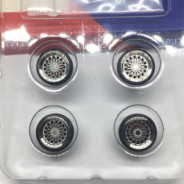 送料込 1/64 CUSTOM ALLOY WHEEL エンタメ/ホビーのおもちゃ/ぬいぐるみ(ミニカー)の商品写真