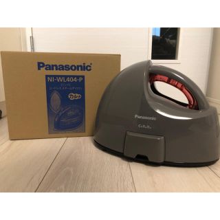 パナソニック(Panasonic)のパナソニック コードレススチームWヘッドアイロン ピンク NI-WL404-P(アイロン)