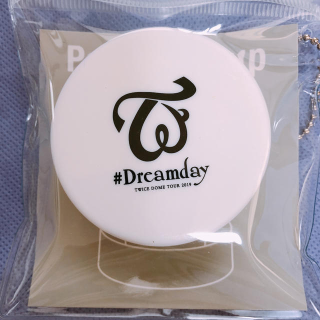 Waste(twice)(ウェストトゥワイス)のTWICE 2019“＃Dreamday” Blu-ray初回限定盤 エンタメ/ホビーのDVD/ブルーレイ(ミュージック)の商品写真