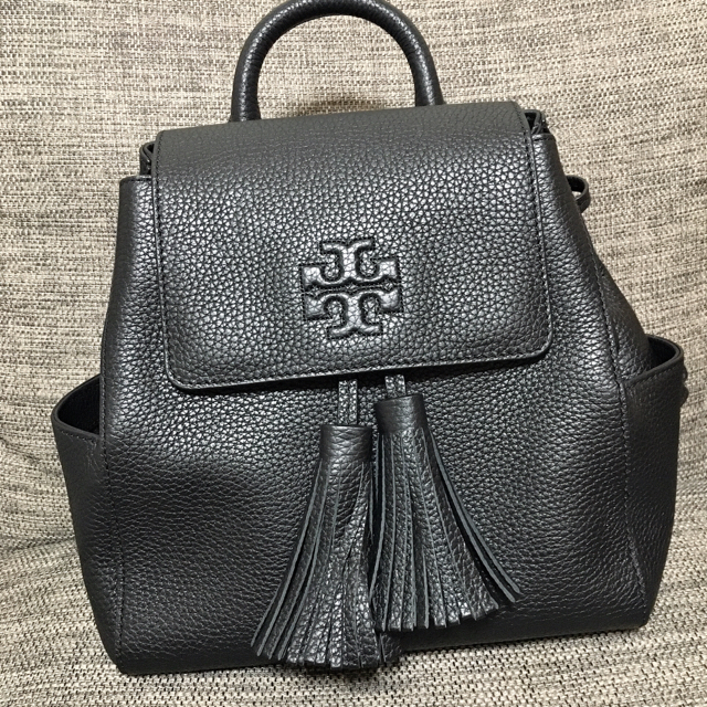 Tory Burch(トリーバーチ)のトリーバーチ　リュック　黒 レディースのバッグ(リュック/バックパック)の商品写真