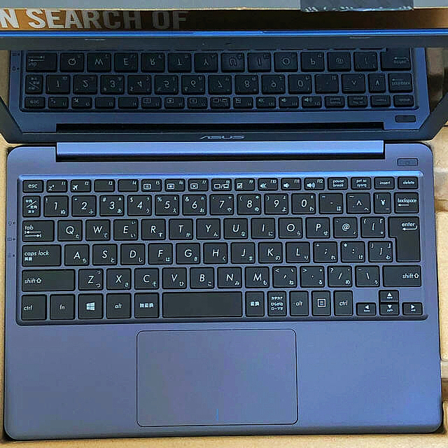 ASUS VivoBook E203 小型ノートパソコン 軽量ノートパソコン