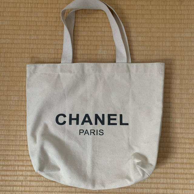 CHANEL シャネル　ノベルティトートバッグ