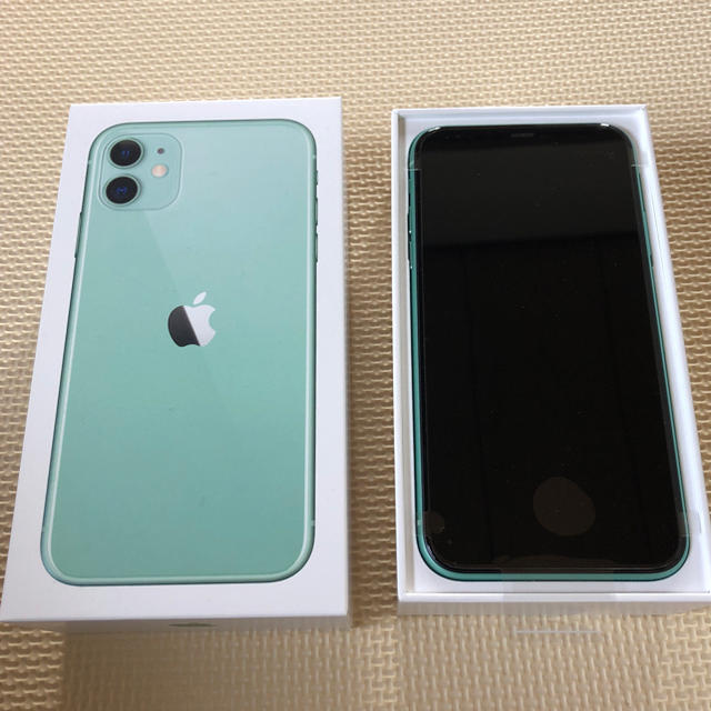 iPhone(アイフォーン)のaya様専用【新品未使用品】iphone11 64GB スマホ/家電/カメラのスマートフォン/携帯電話(スマートフォン本体)の商品写真