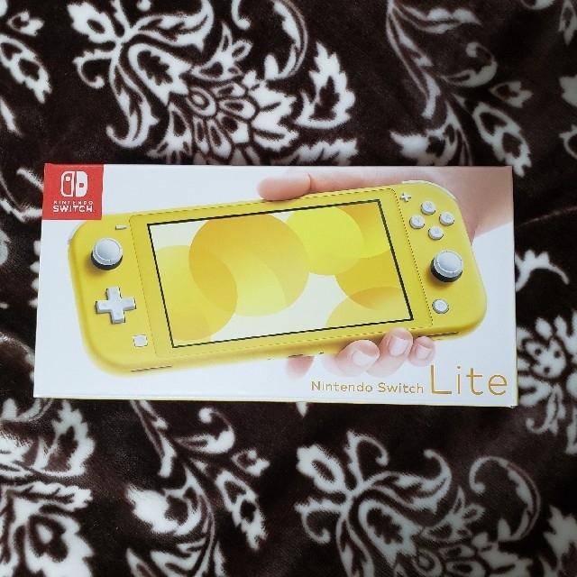 Nintendo Switch Lite 本体 イエロー 新品未開封品