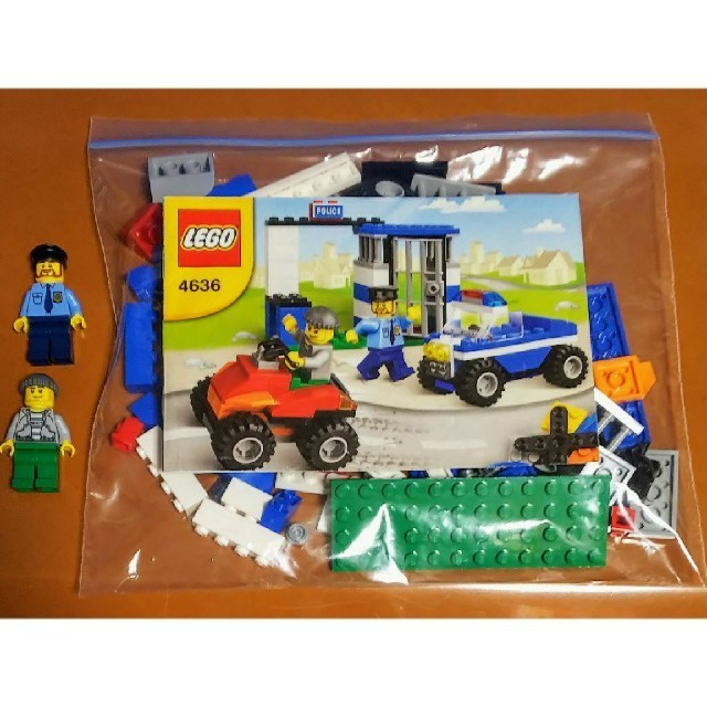 Lego(レゴ)の期間限定オフ！レゴ★基本セット ポリスカーとろうや4636 美品 激レア キッズ/ベビー/マタニティのおもちゃ(知育玩具)の商品写真